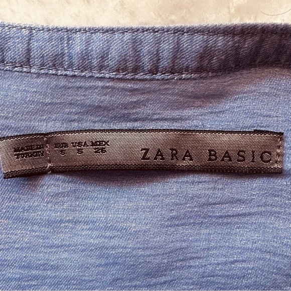 Zara Basic Blue Button-Up Women's Top - Picture 3 of 4